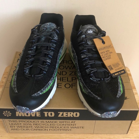 NIKE AIR MAX 95 SNEAKERS - Picture 4 of 9